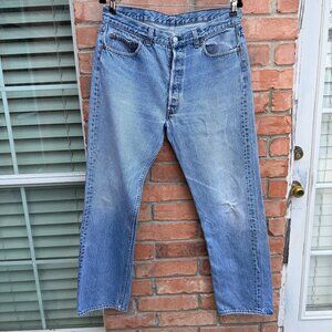 Vintage 80s Levis 501 Blue Button fly Denim Made in USA Jeans Actual 34x30